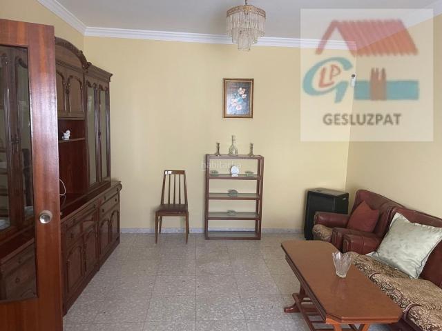 Casa adosada en venta en Villa de Don Fadrique La. Casa adosada con patio en Villa de don Fadrique. Casas adosadas Villa de Don Fadrique.