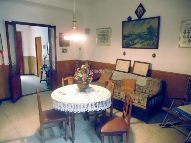 Casa adosada en venta en Villacarrillo. Villacarrillo Calle del Carmen. Casas adosadas.
