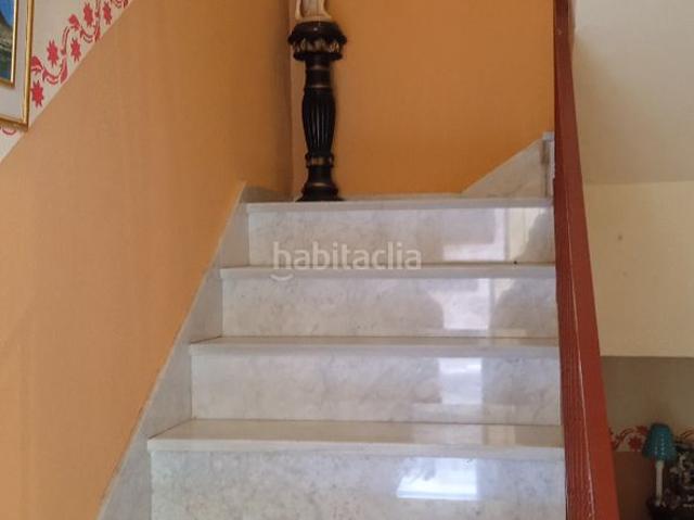 Casa adosada en venta en Villacarrillo. Casa en Mogón. Casas adosadas.