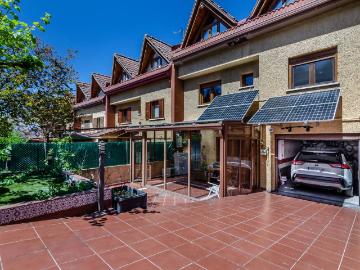 Casa adosada en Venta en Villalba Pueblo