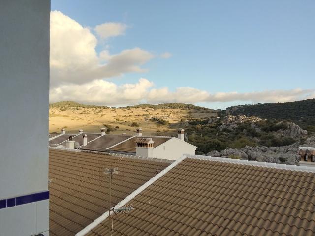 Casa adosada en venta en Villaluenga del Rosario. VIVIENDA ADOSADA EN EL PUEBLO DE LOS QUESOS. Casas adosadas Villaluenga del.