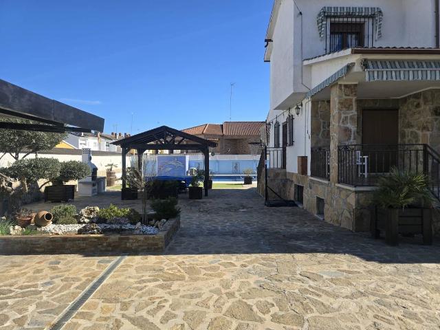 Casa adosada en Venta en Villamanta