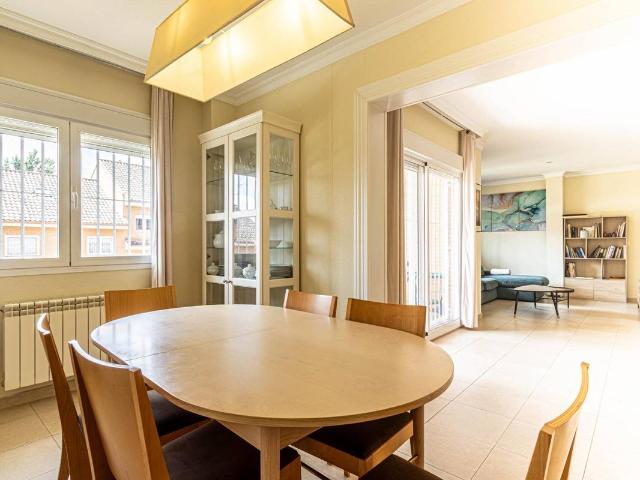 Casa adosada en Venta en Villamantilla