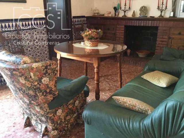 Casa adosada en Venta en Villamanrique de la Condesa