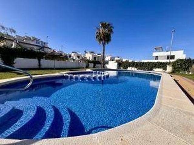 Casa adosada en Venta en Villamartín Las Filipinas