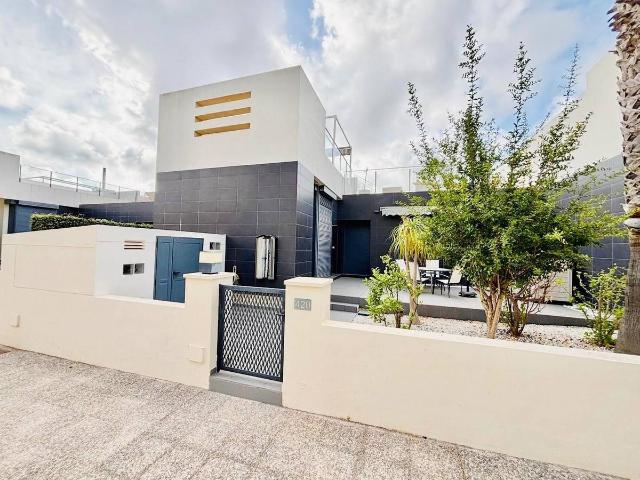 Casa adosada en Venta en Villamartín Las Filipinas