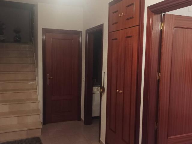 Casa adosada en Venta en Villanueva de Alcardete