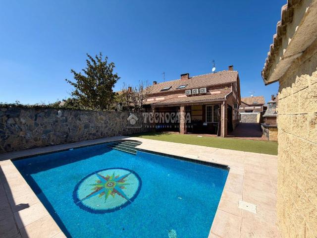 Casa adosada en Venta en Villanueva de la Torre