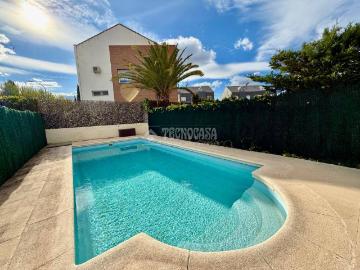 Casa adosada en Venta en Villanueva de la Cañada ciudad