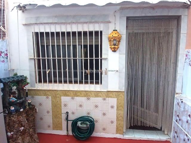 Casa adosada en venta en Vinalesa. SE VENDE CASITA ADOSADA EN VINALESA.CALIDADPRECIO. Casas adosadas.