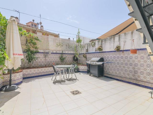 Casa adosada en Venta en Vinyets Molí Vell