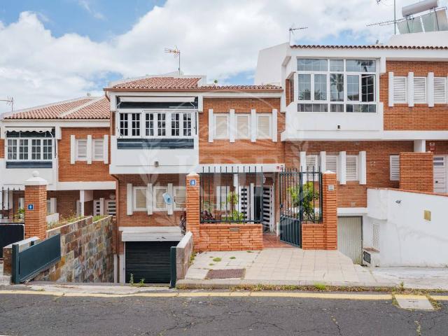 Casa adosada en Venta en Vistabella Villa Benitez Ballester