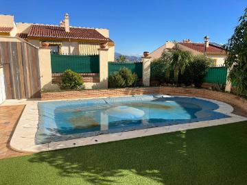 Casa adosada en Venta en Viña Málaga