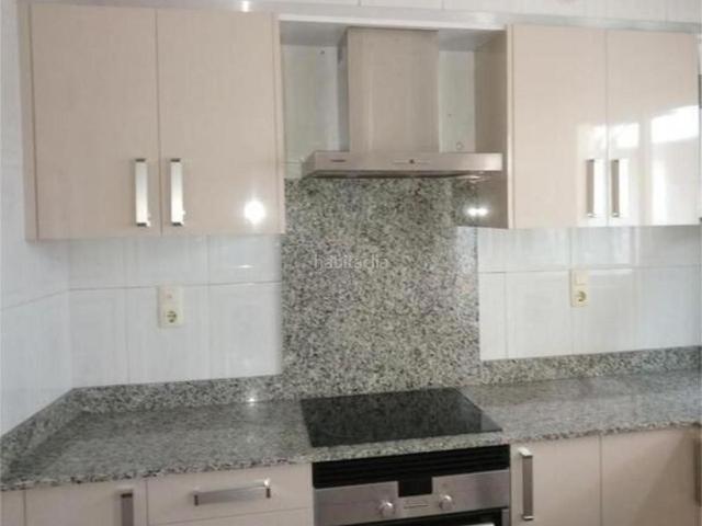 Casa adosada en venta en Xeresa. Grande Casa en Xeresa Tu Refugio Ideal Cerca de la Playa!. Casas adosadas.