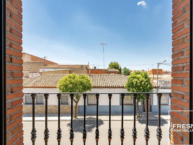 Casa adosada en Venta en Yepes