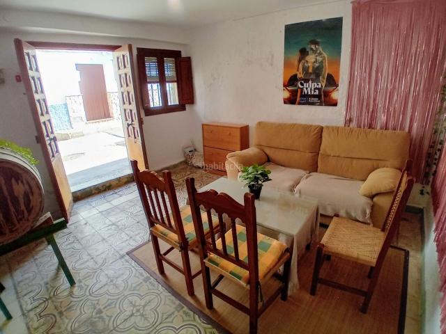 Casa adosada en venta en Yunquera. Casa adosada en Yunquera, Sierra de las Nieves. Casas adosadas.
