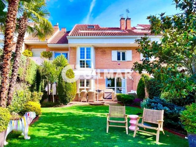 Casa adosada en Venta en Zona Carretera del Plantío