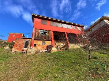 Casa adosada en Venta en Zona Rural