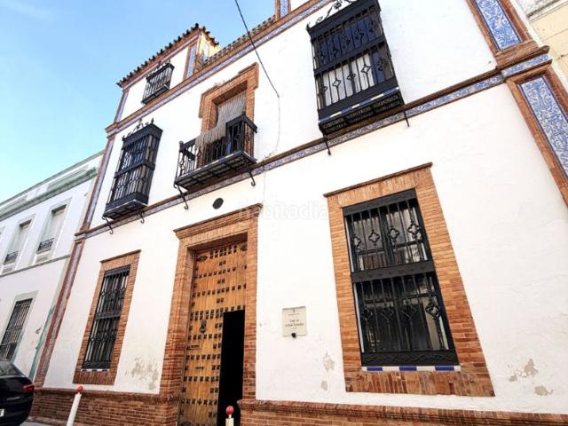 Casa adosada en venta en Zafra. ¡AUTÉNTICA JOYA ARQUITECTÓNICA EN EL CORAZÓN DE ZAFRA!. Casas adosadas.