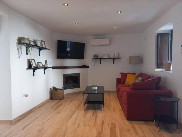 Casa adosada en Venta en Zahara