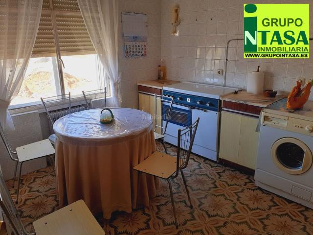 Casa adosada en venta en Zamora, Pinilla. CASA EN PINILLA. Casas adosadas.