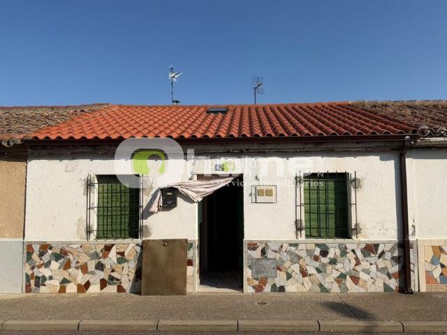 Casa adosada en venta en Zamora, San Isidro Espíritu Santo. Casa Espiritu Santo. Casas adosadas.