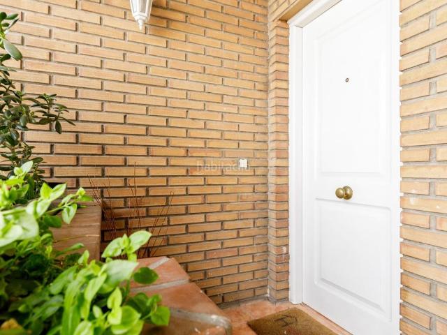 Casa adosada en venta en Zaragoza, Santa Isabel. OASIS DE TRANQUILIDAD ESPECTACULAR CHALET UNIFAMILIAR EN SANTA ISABEL. Casas adosadas.