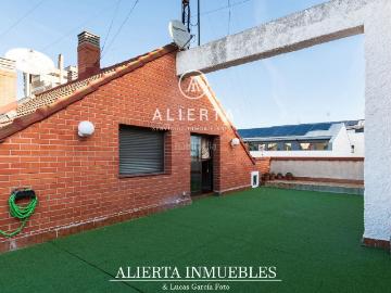 Casa adosada en venta en Zaragoza, Ruiseñores. Paseo Ruiseñores. Casas adosadas.