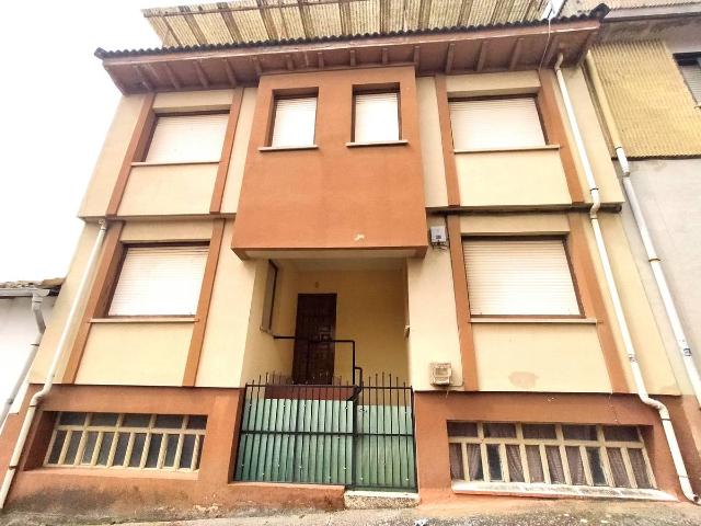 Casa adosada en Venta en Zarratón