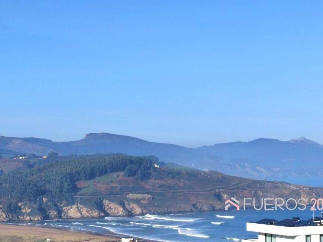Casa adosada en Venta en Zierbena