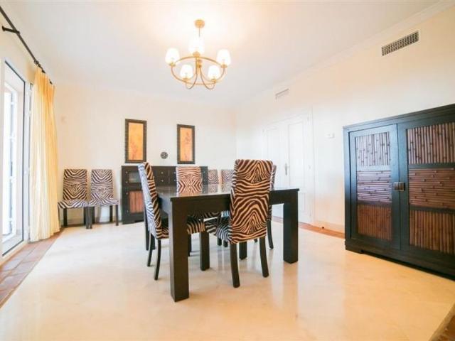Casa adosada en venta Estepona, Andalucía