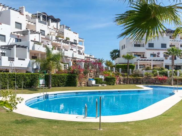 Casa adosada en venta Estepona, España