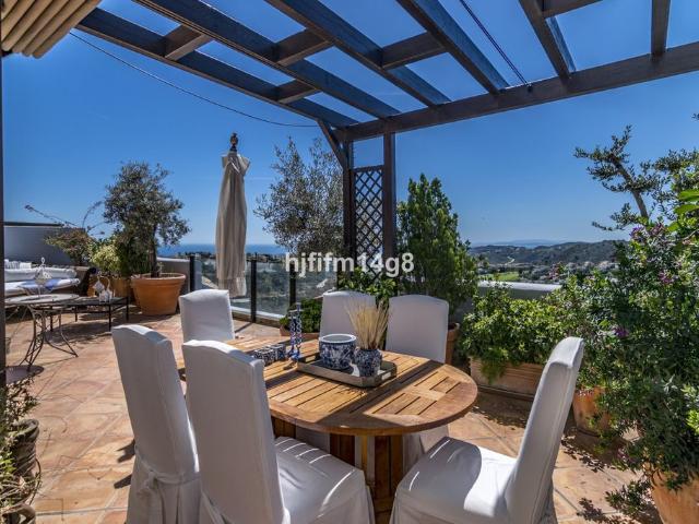 Casa adosada en venta Urbanización la Heredia, España
