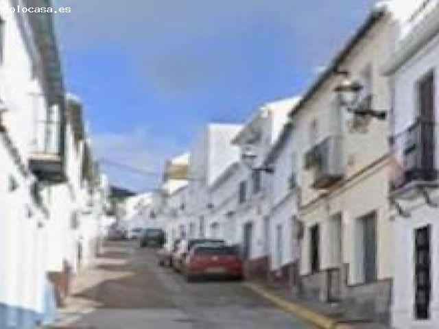 CASA ADOSADA OCUPADA A LA VENTA EN MONTELLANO
