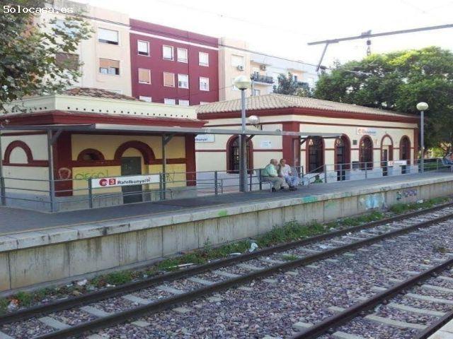 Casa adosada para reformar/ construir, en venta en calle Santa Teresa, 14. Rafelbuñol