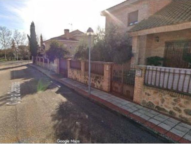 Casa adosada Venta Cobisa, Cobisa