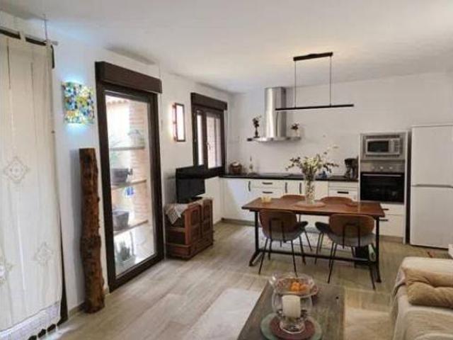 Casa adosada Venta Cogolludo, Aleas