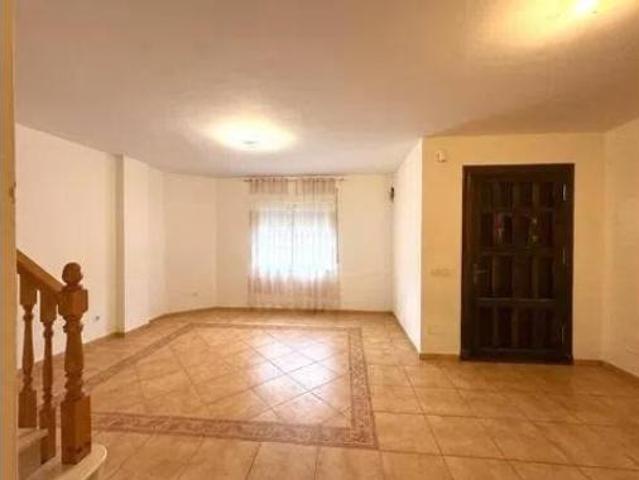 Casa adosada Venta Coín, Coín