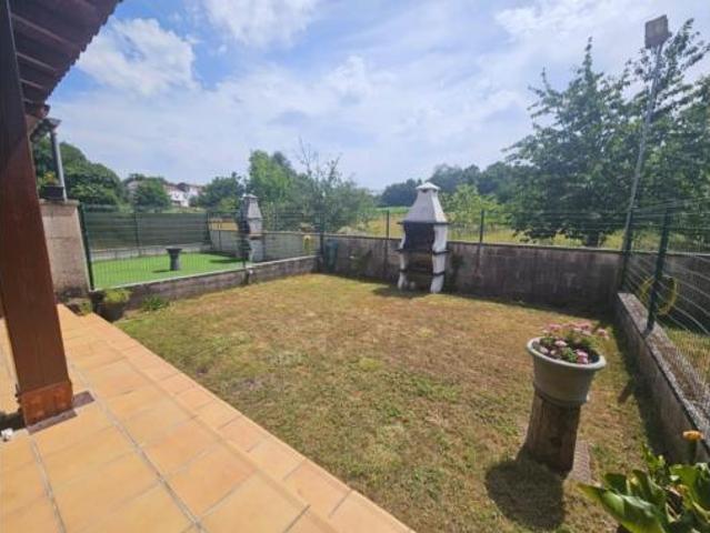 Casa adosada Venta Coles, Cambeo