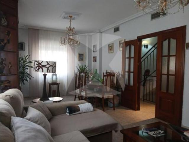 Casa adosada Venta Cáceres Capital, Centro