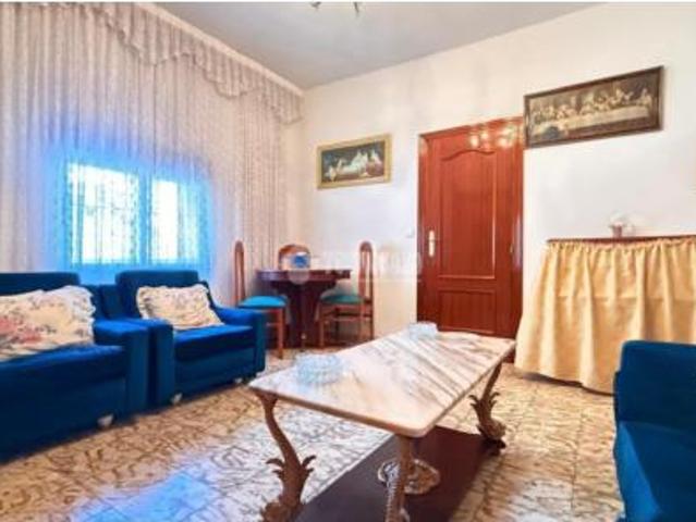 Casa adosada Venta Camarena, Camarena