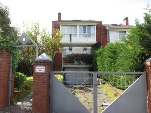Casa adosada Venta Camargo, Muriedas