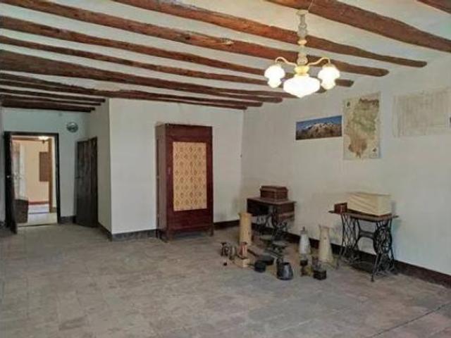 Casa adosada Venta Campo, Campo