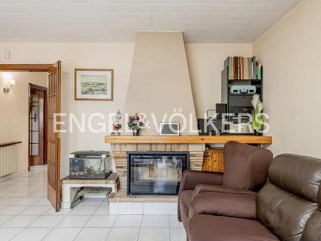 Casa adosada Venta Canovelles, Canovelles
