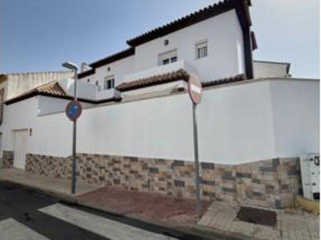 Casa adosada Venta Cantillana, Cantillana