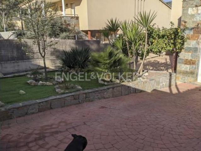 Casa adosada Venta Canyelles, Canyelles