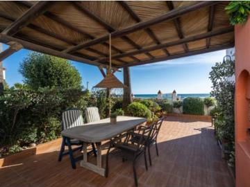 Casa adosada Venta Casares, Casares Costa