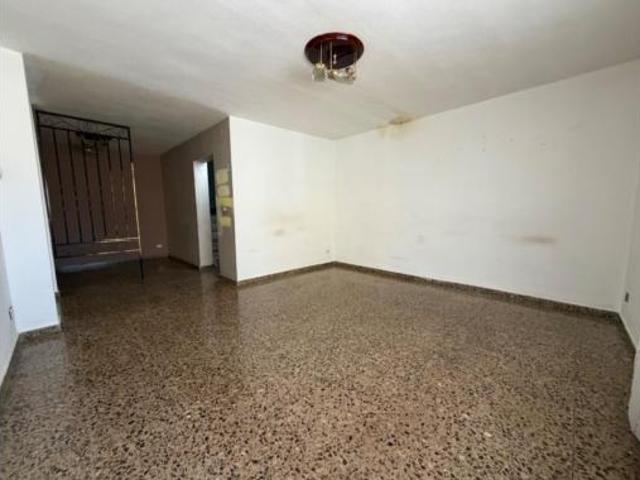 Casa adosada Venta Casinos, Casinos