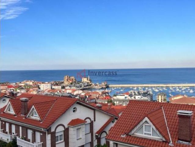 Casa adosada Venta Castro Urdiales, Centro