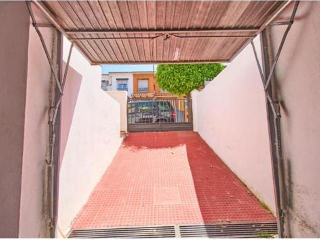 Casa adosada Venta Churriana de La Vega, Zona de San Cayetano Avenida Cristóbal Colón